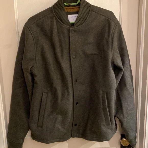 Old navy varsity style jacket medium - Picture 8 of 8